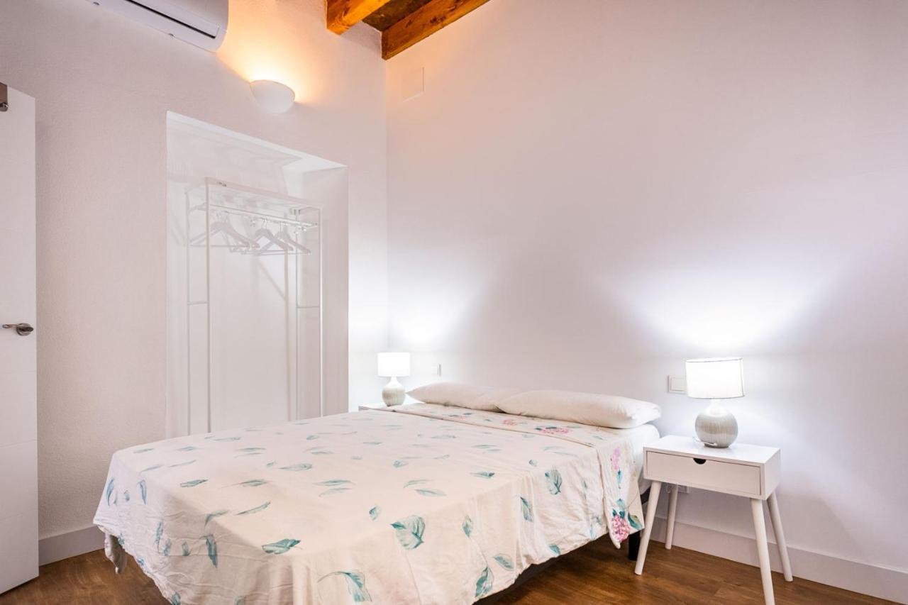 Stunning Apartment In Central Sevilla Exterior foto